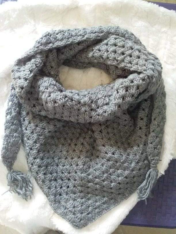 ورشة خياطة وحِرَف يدوية منزلية